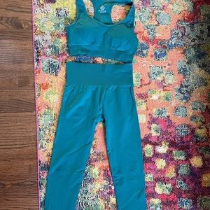 Women’s Athletic Outfit